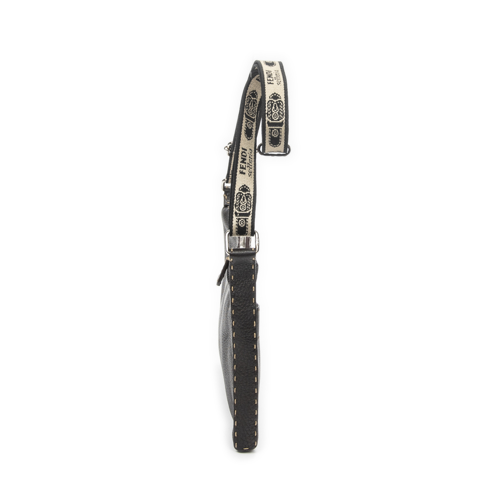 Fendi Front Pocket Crossbody - Picture 4 of 10